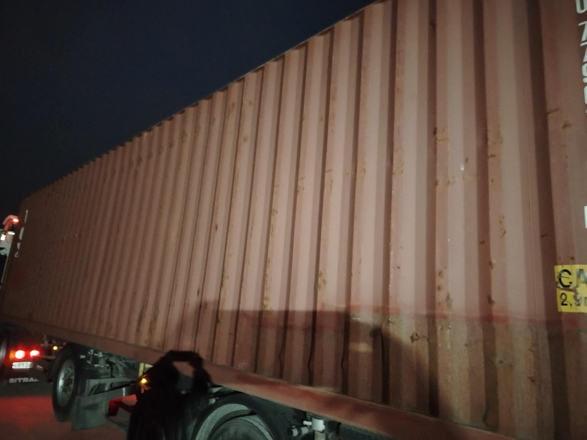 Морской контейнер TGHU7790291