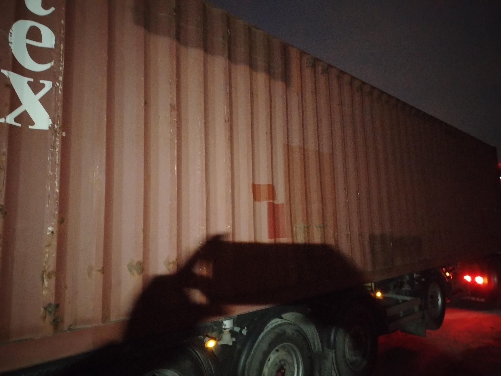 Морской контейнер TGHU7790291