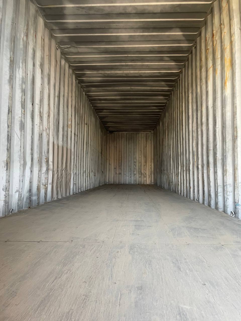 Морской контейнер TGHU8008670