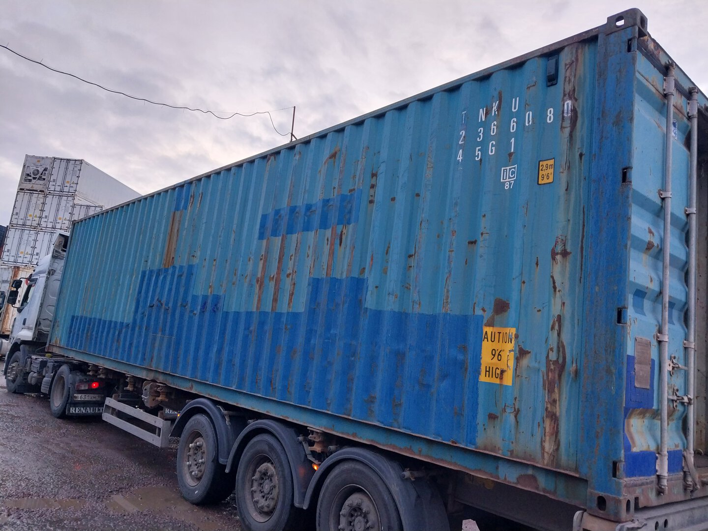 Морской контейнер TNKU2366080