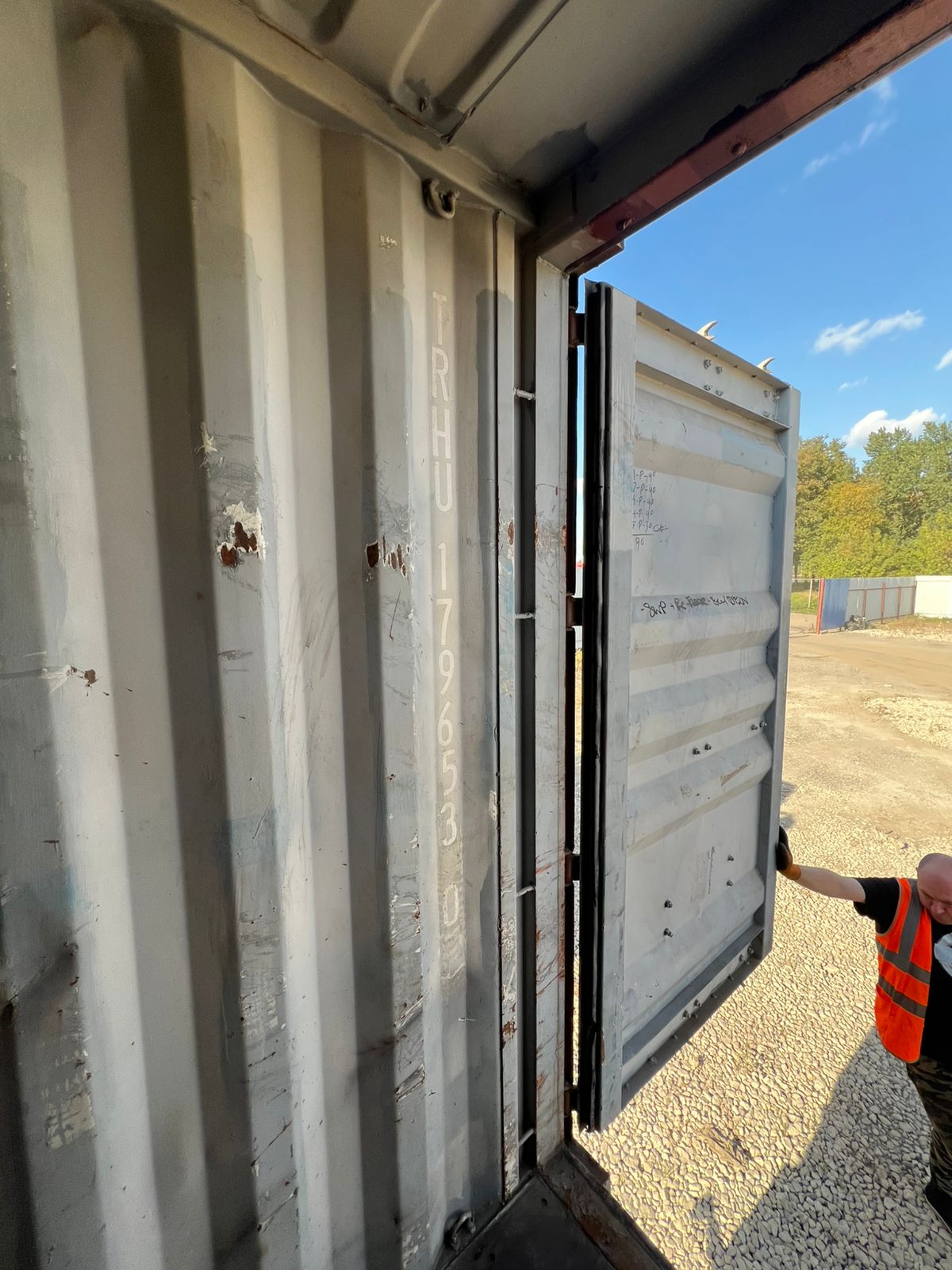 Морской контейнер TRHU1796530