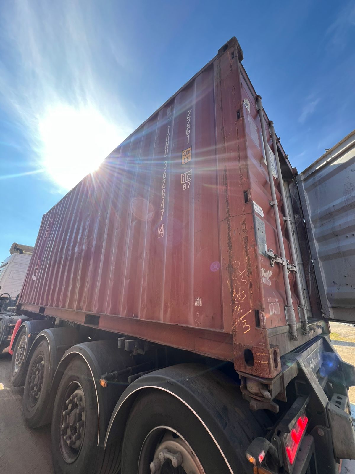 Морской контейнер TRHU3628474