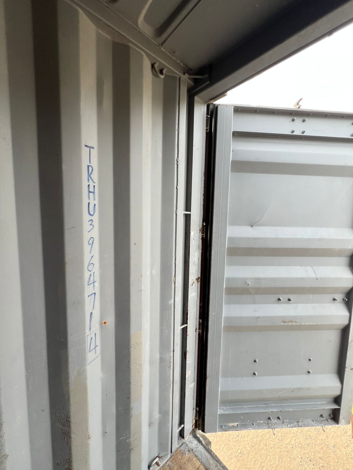 Морской контейнер TRHU3964714