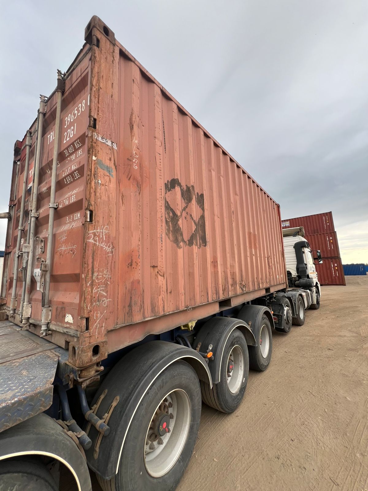 Морской контейнер TRLU3965386