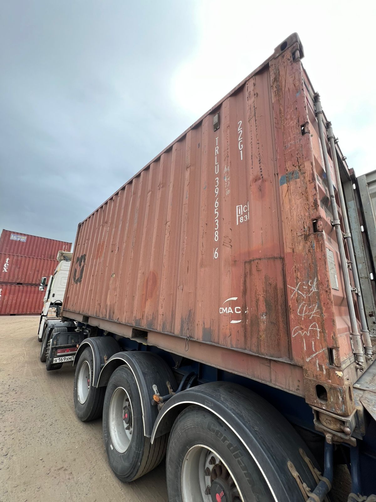 Морской контейнер TRLU3965386