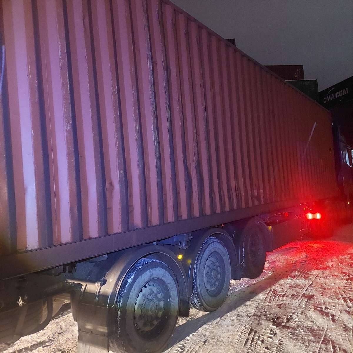 Морской контейнер TRLU5906124