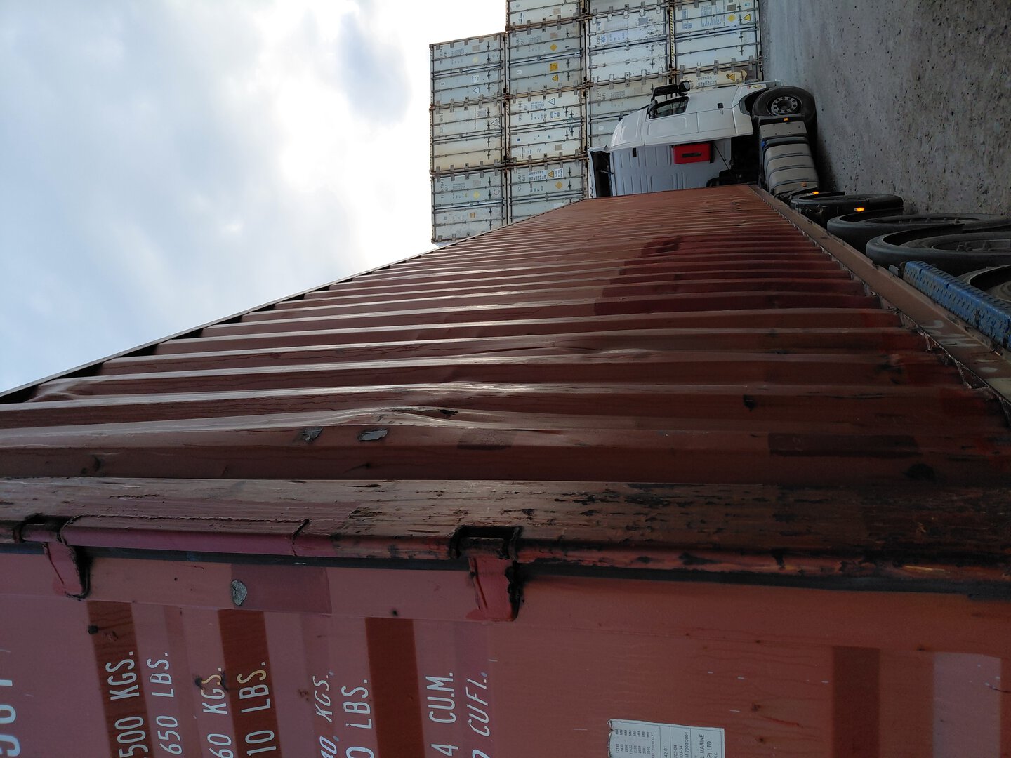 Морской контейнер TRLU8180483