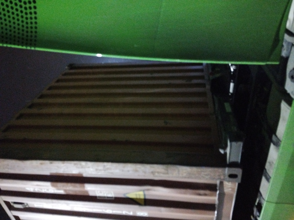 Морской контейнер TRLU8716128