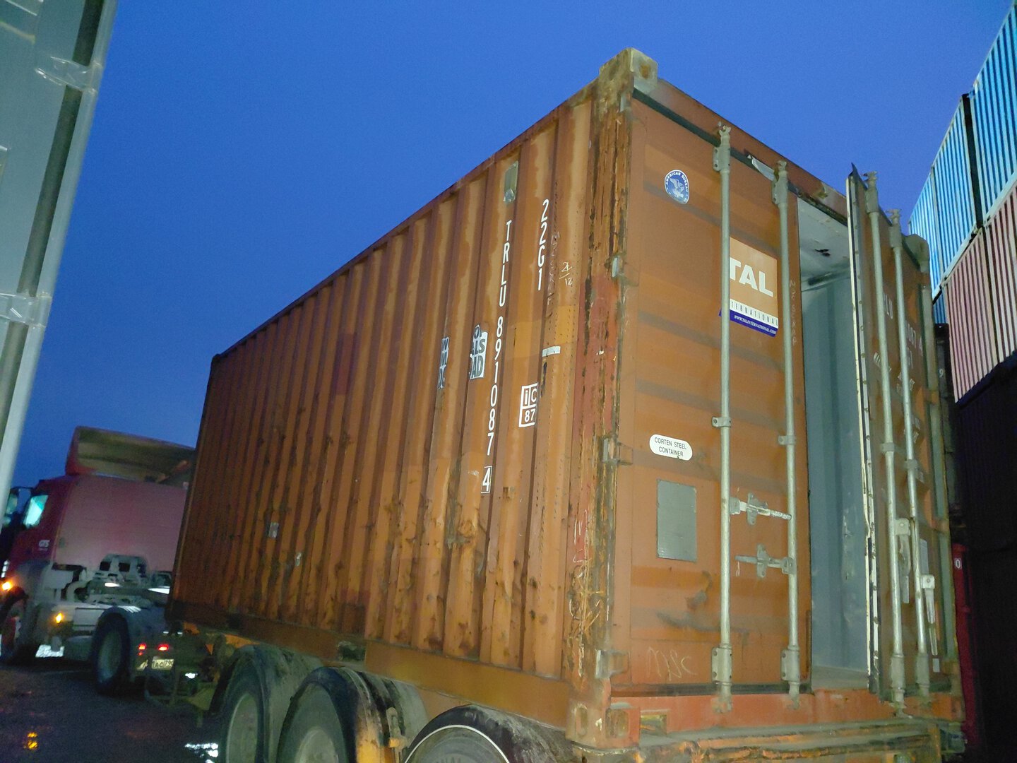 Морской контейнер TRLU8910874