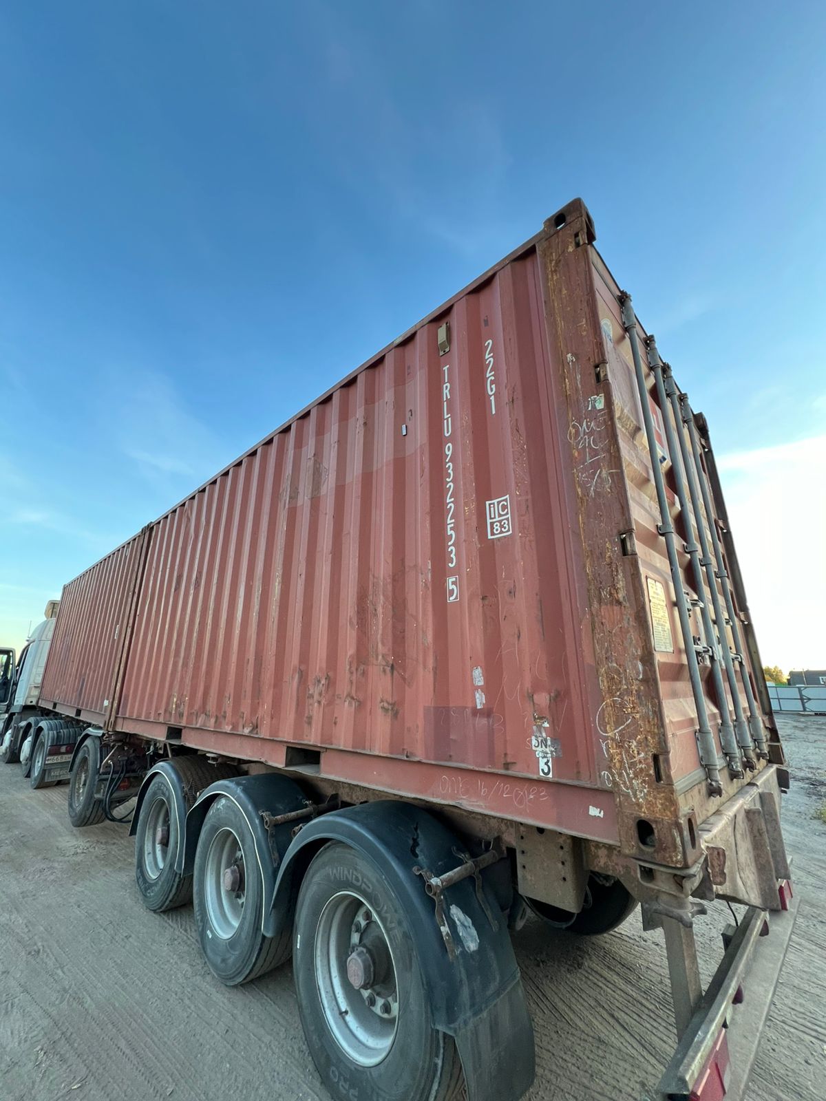 Морской контейнер TRLU9322535