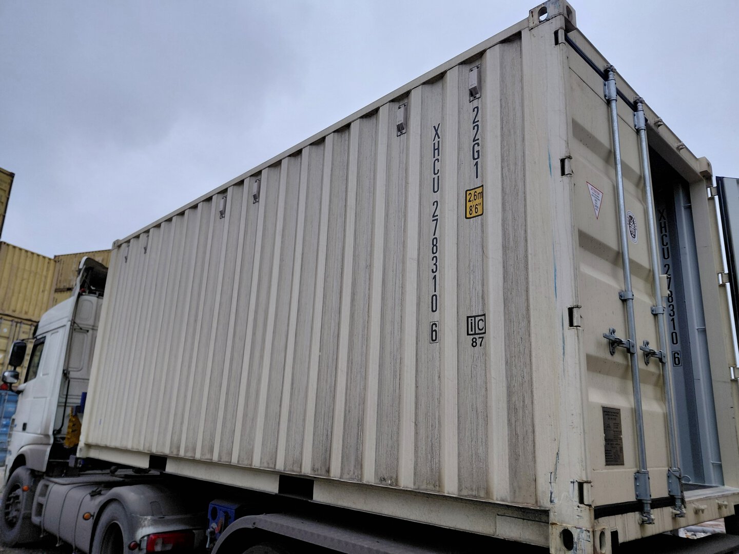 Морской контейнер XHCU2783106