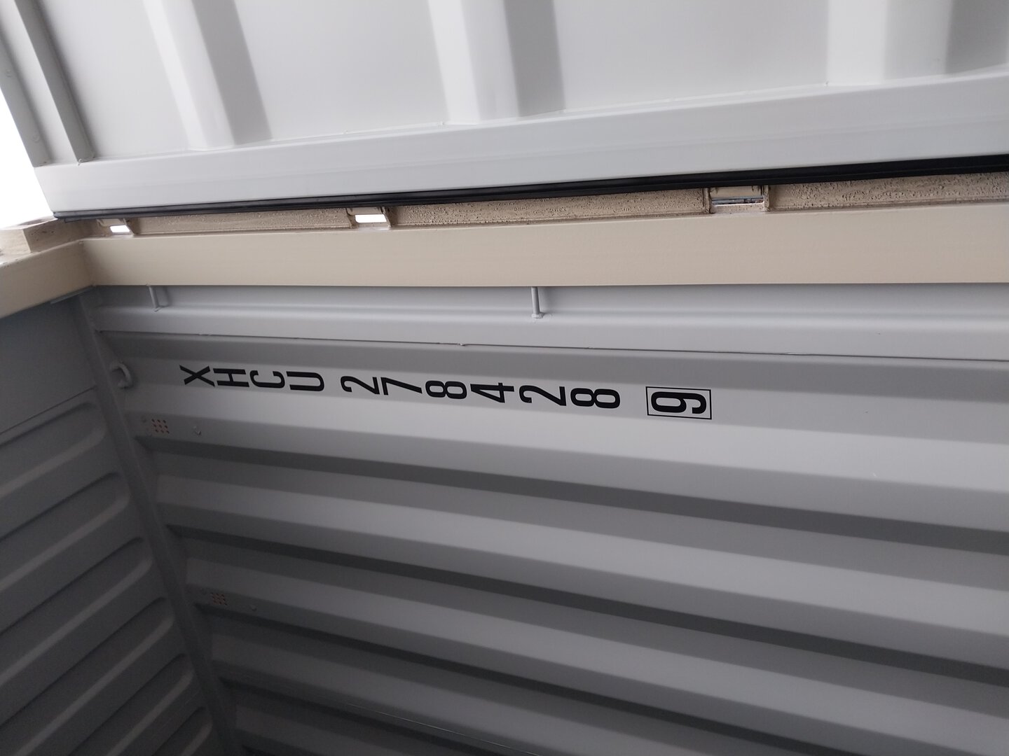 Морской контейнер XHCU2784289