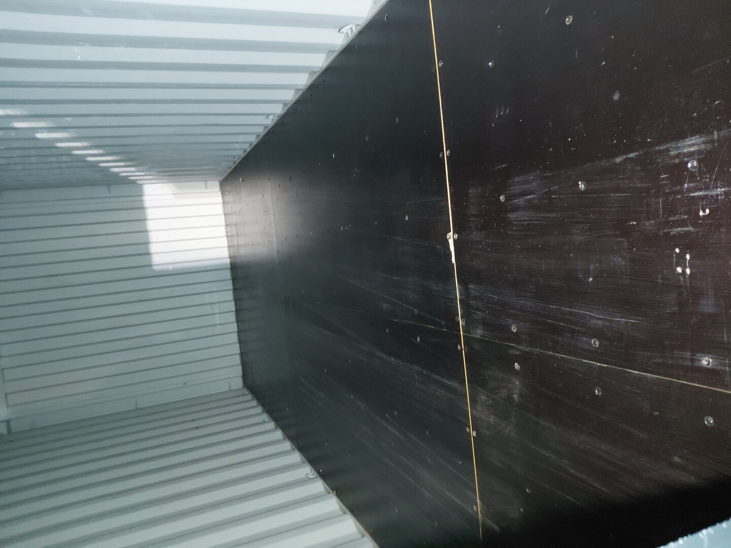 Морской контейнер XHCU2845595