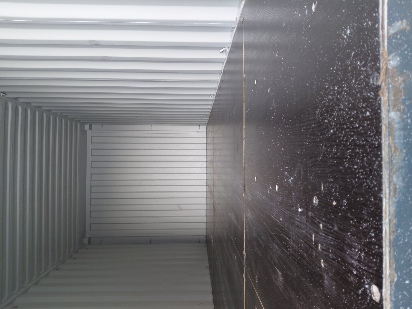 Морской контейнер XHCU2845609