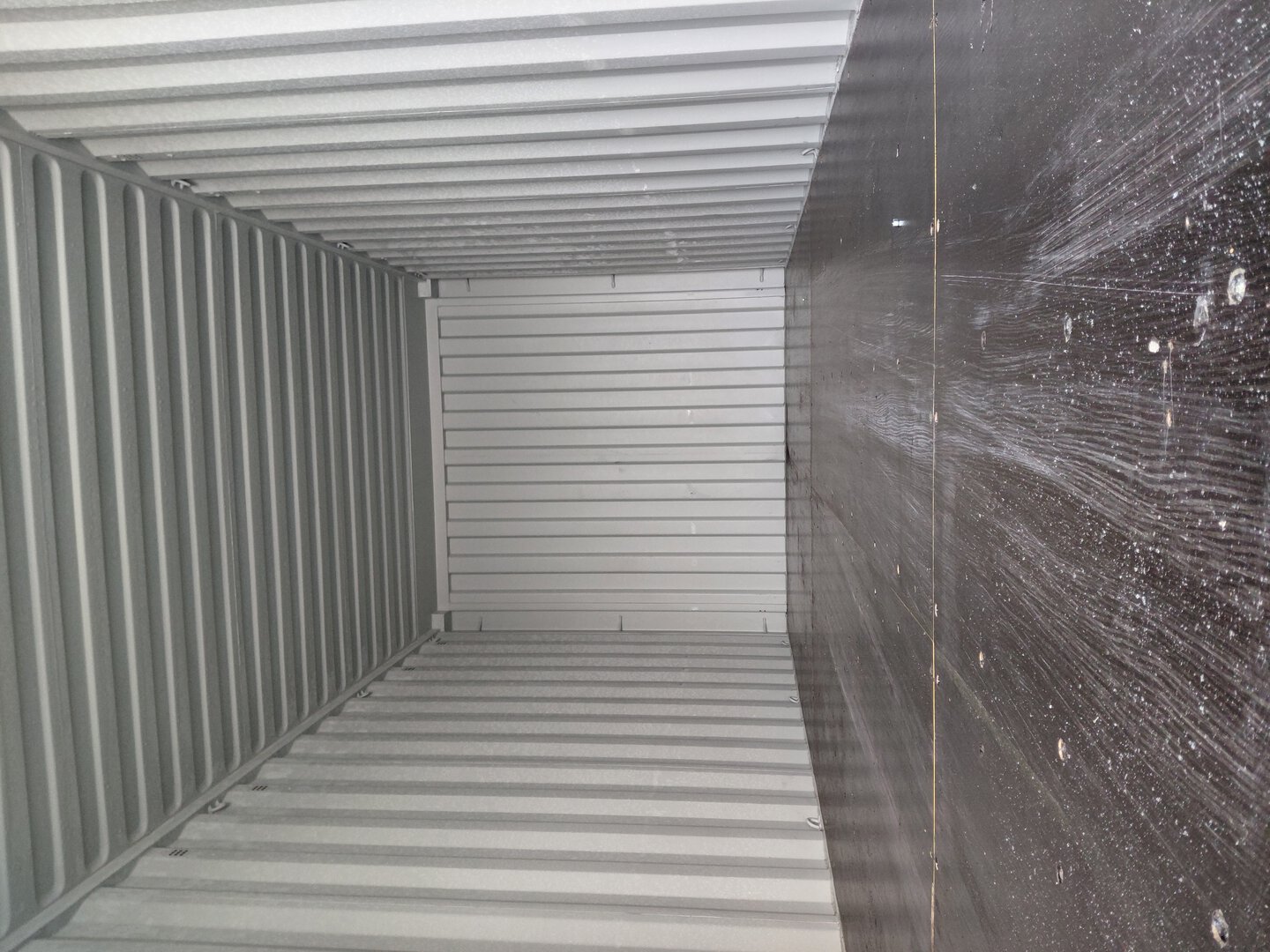 Морской контейнер XHCU2845620