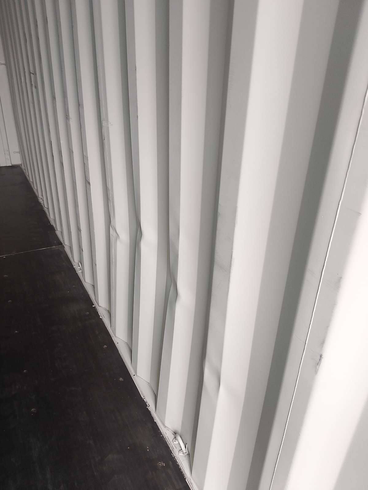 Морской контейнер XHCU2977708