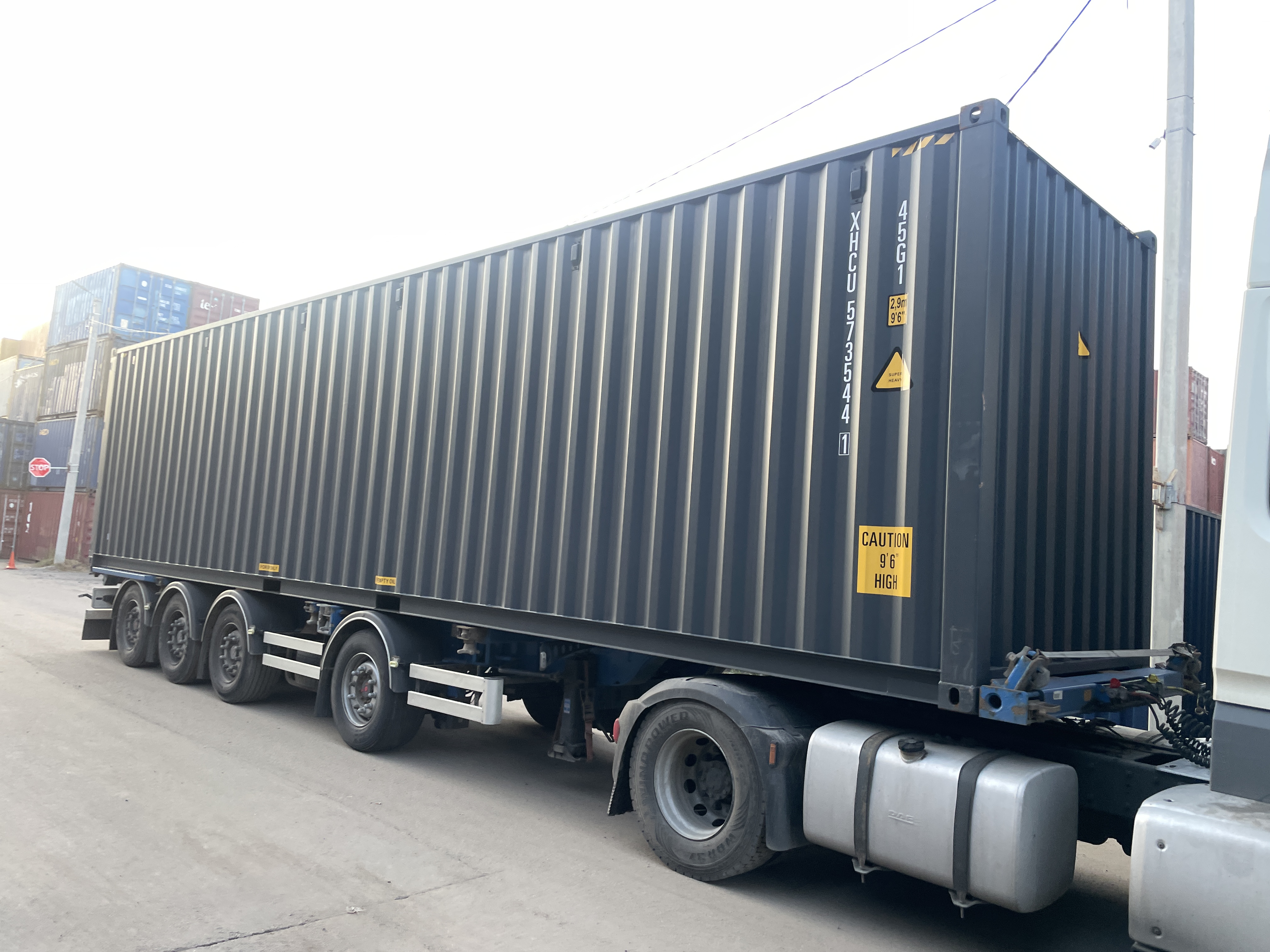 Морской контейнер XHCU5735441