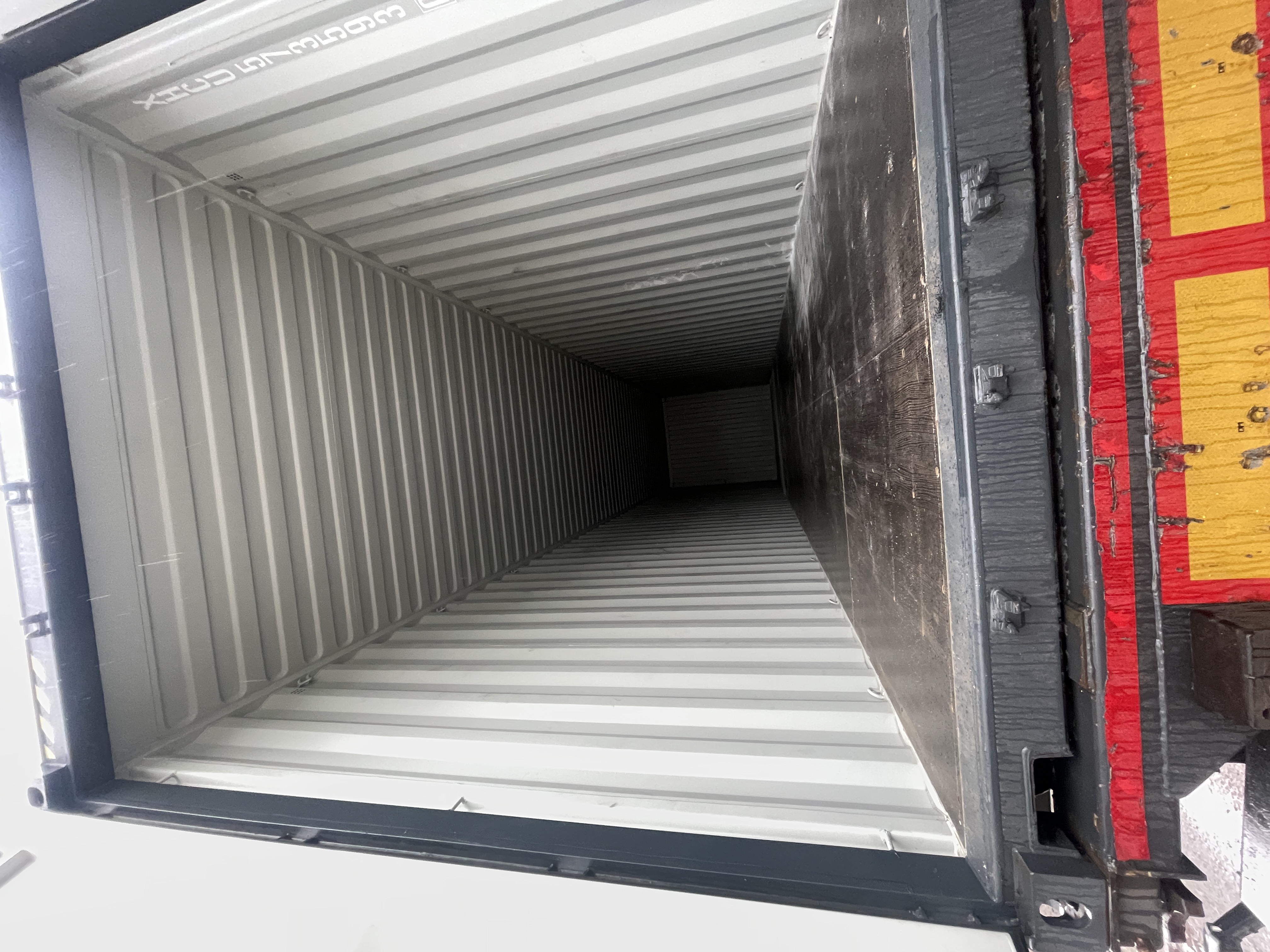 Морской контейнер XHCU5735930