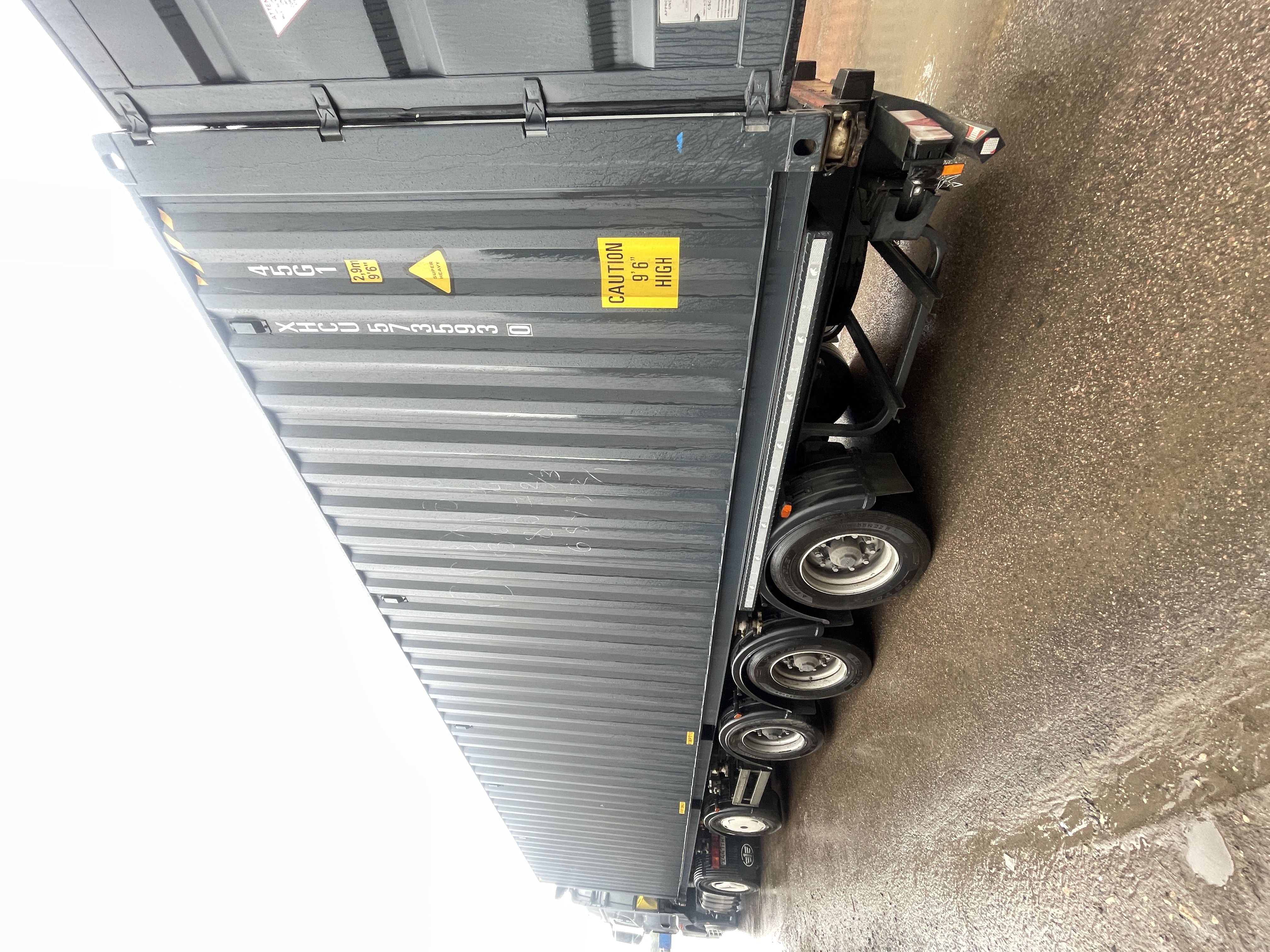 Морской контейнер XHCU5735930