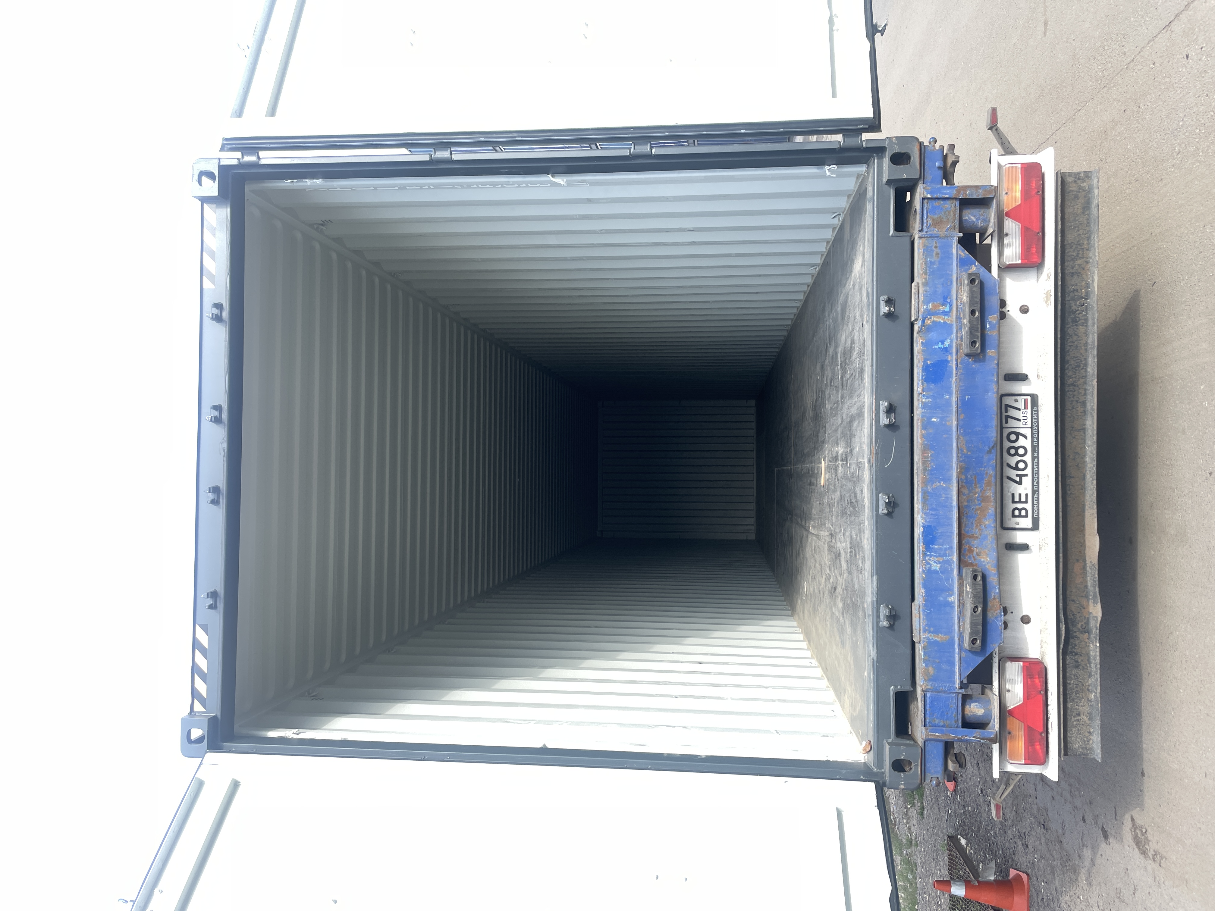 Морской контейнер XHCU5735987