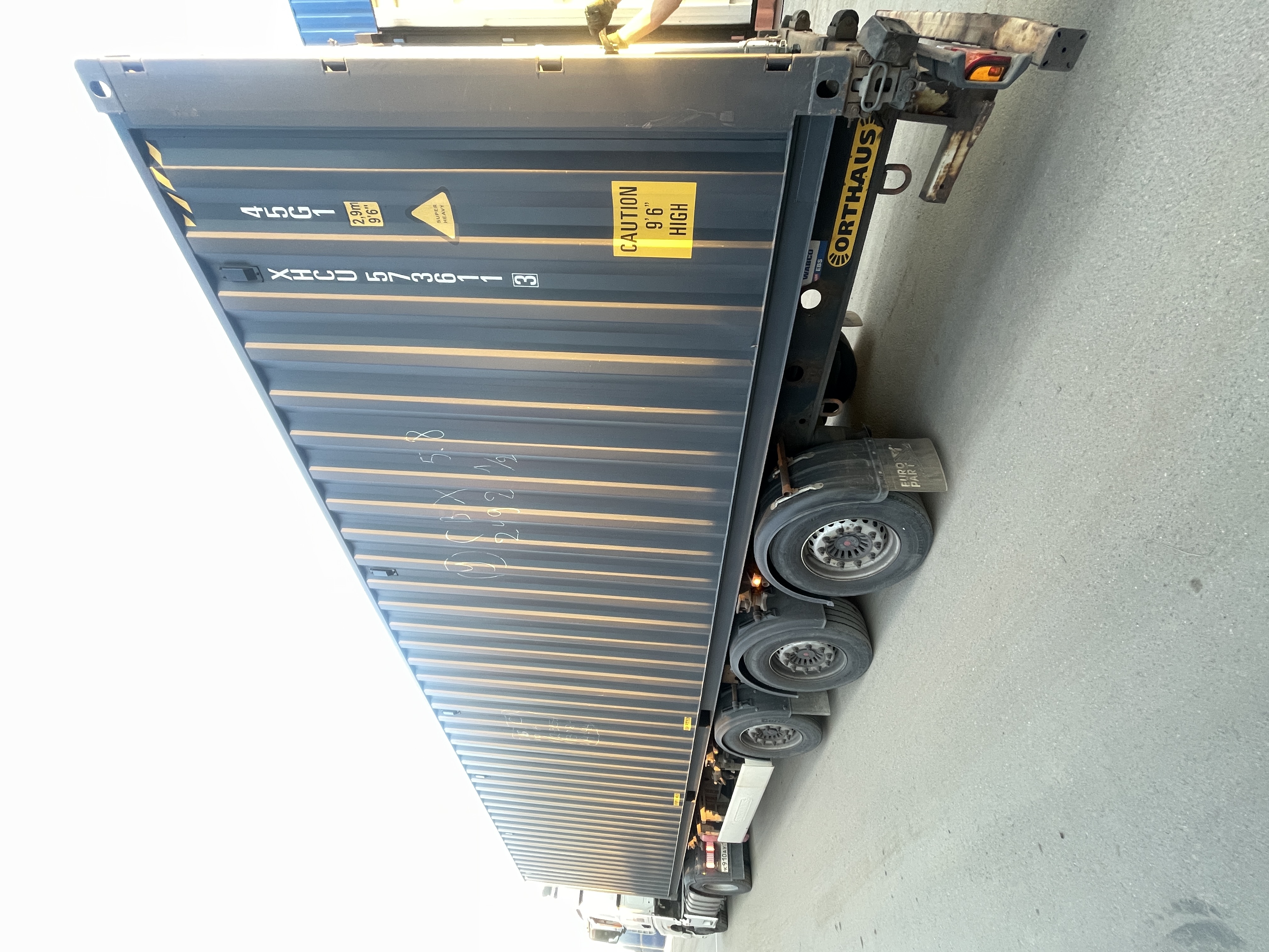 Морской контейнер XHCU5736113