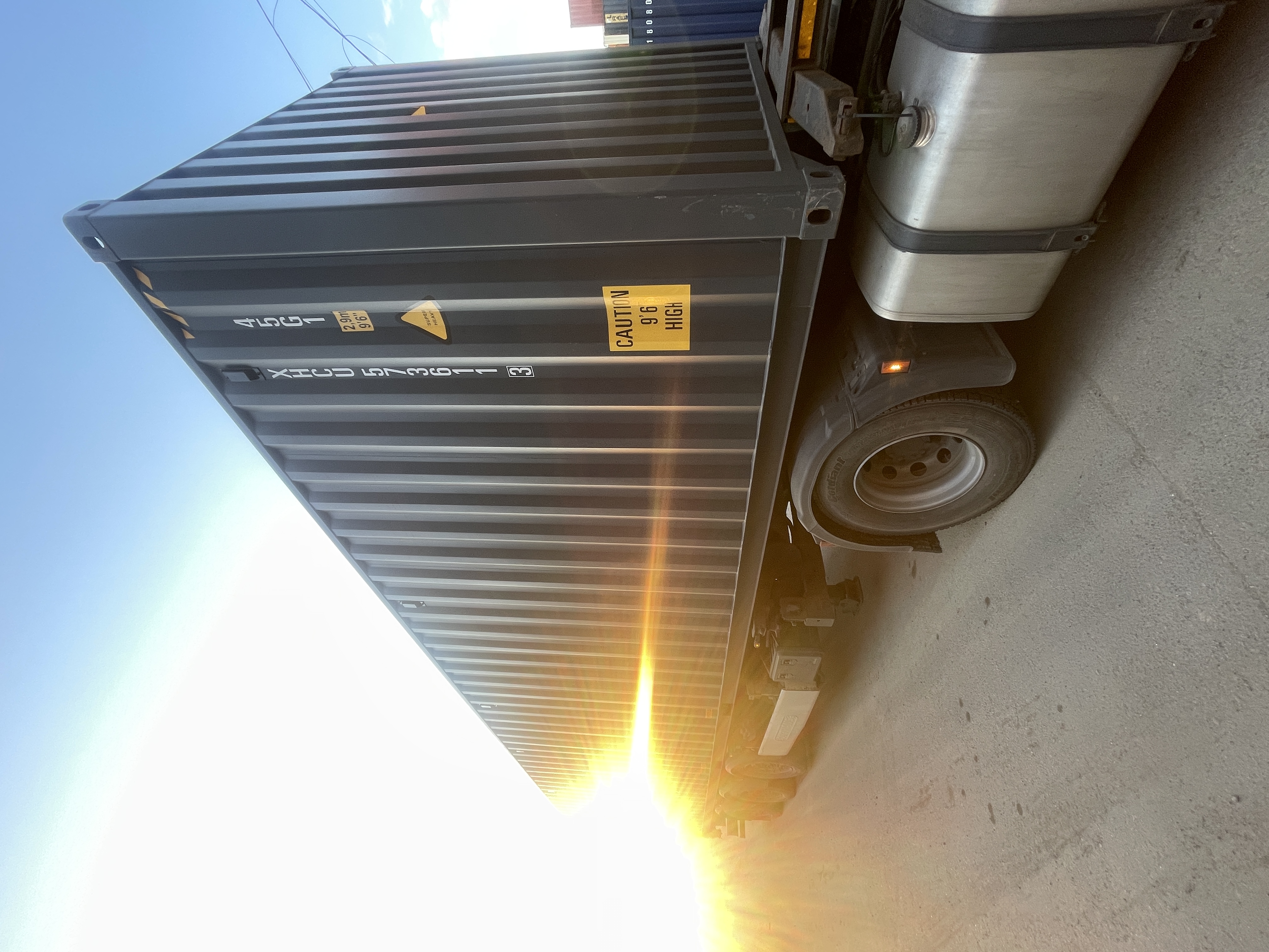 Морской контейнер XHCU5736113