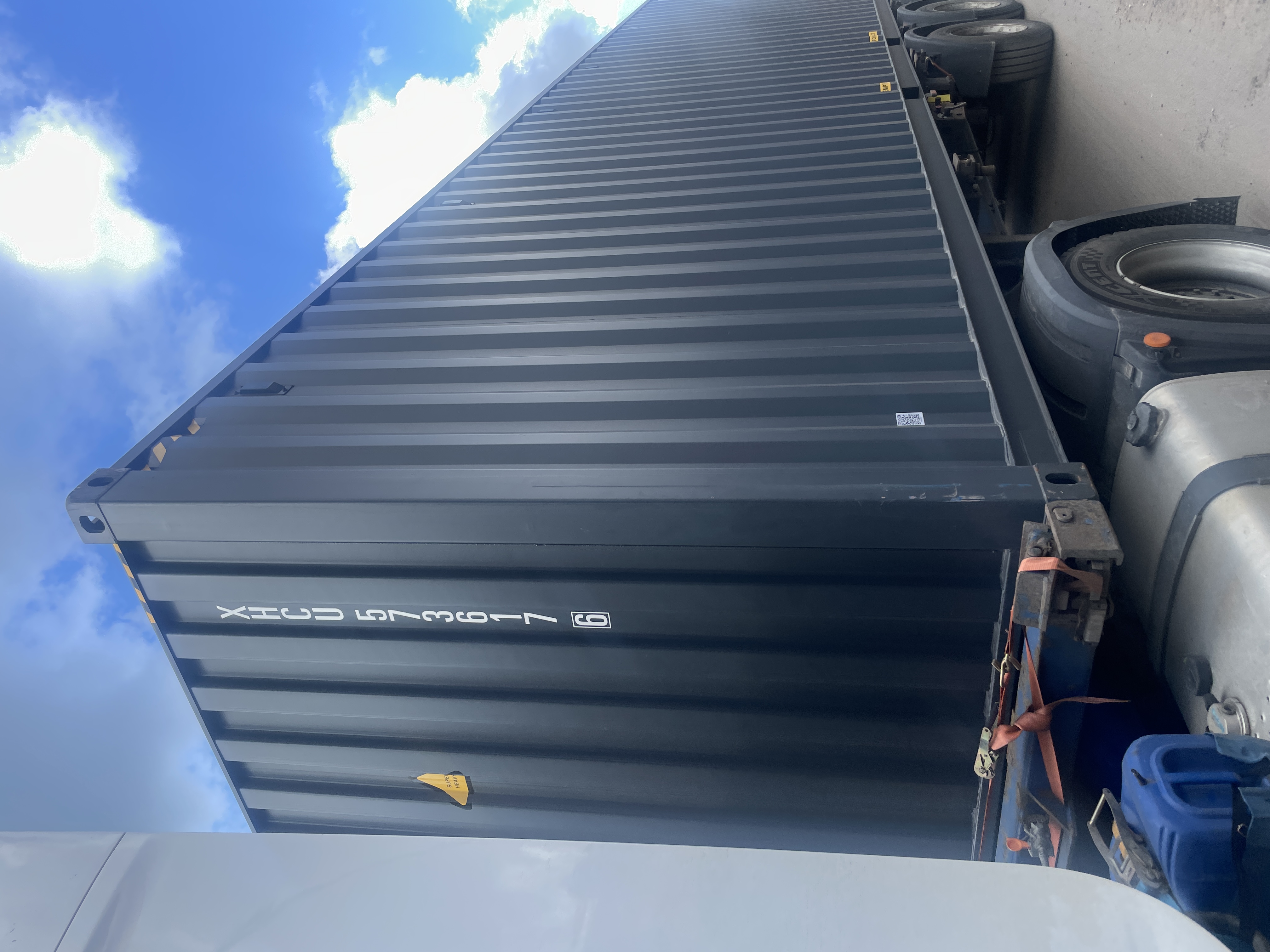 Морской контейнер XHCU5736176