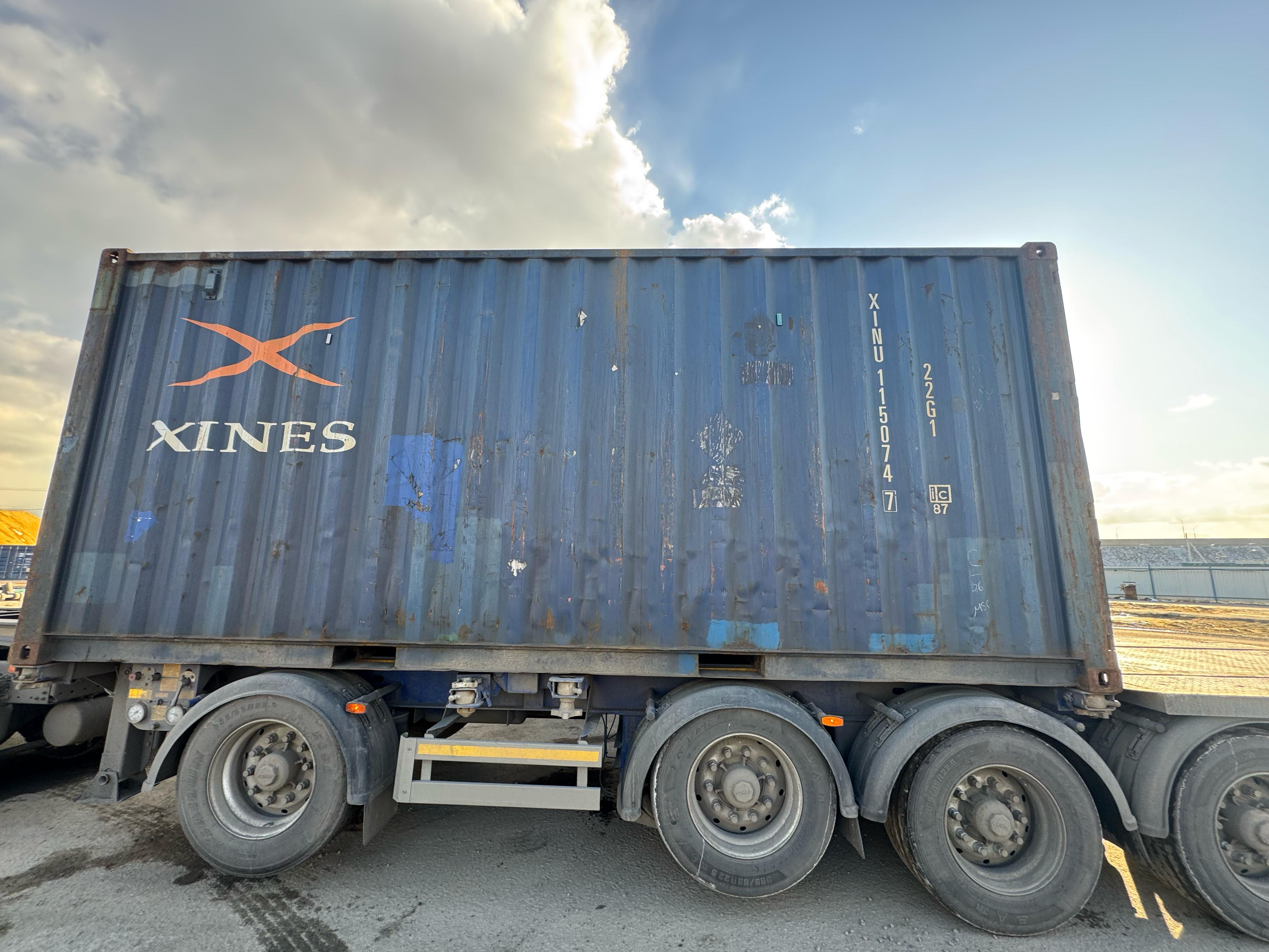Морской контейнер XINU1150747