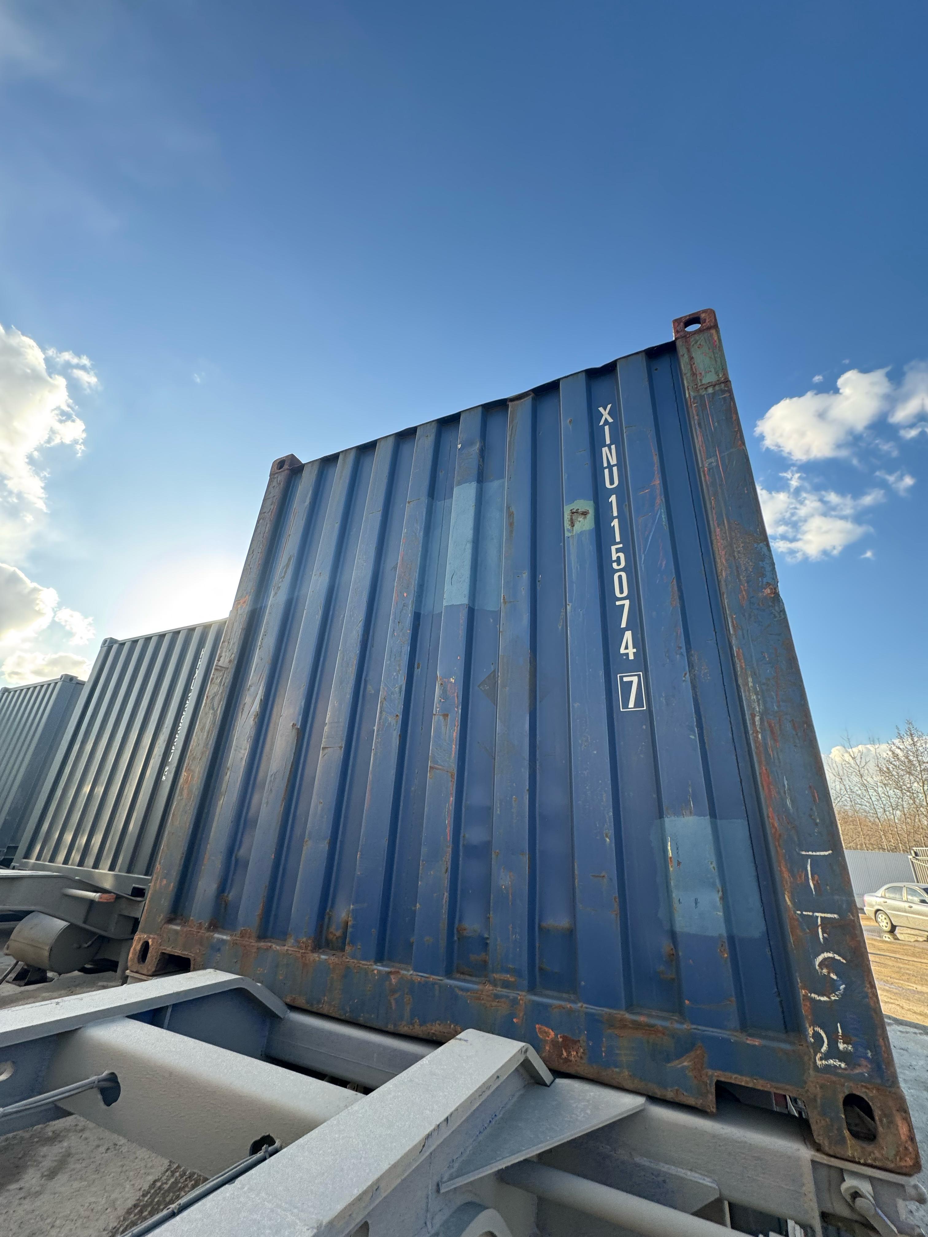 Морской контейнер XINU1150747