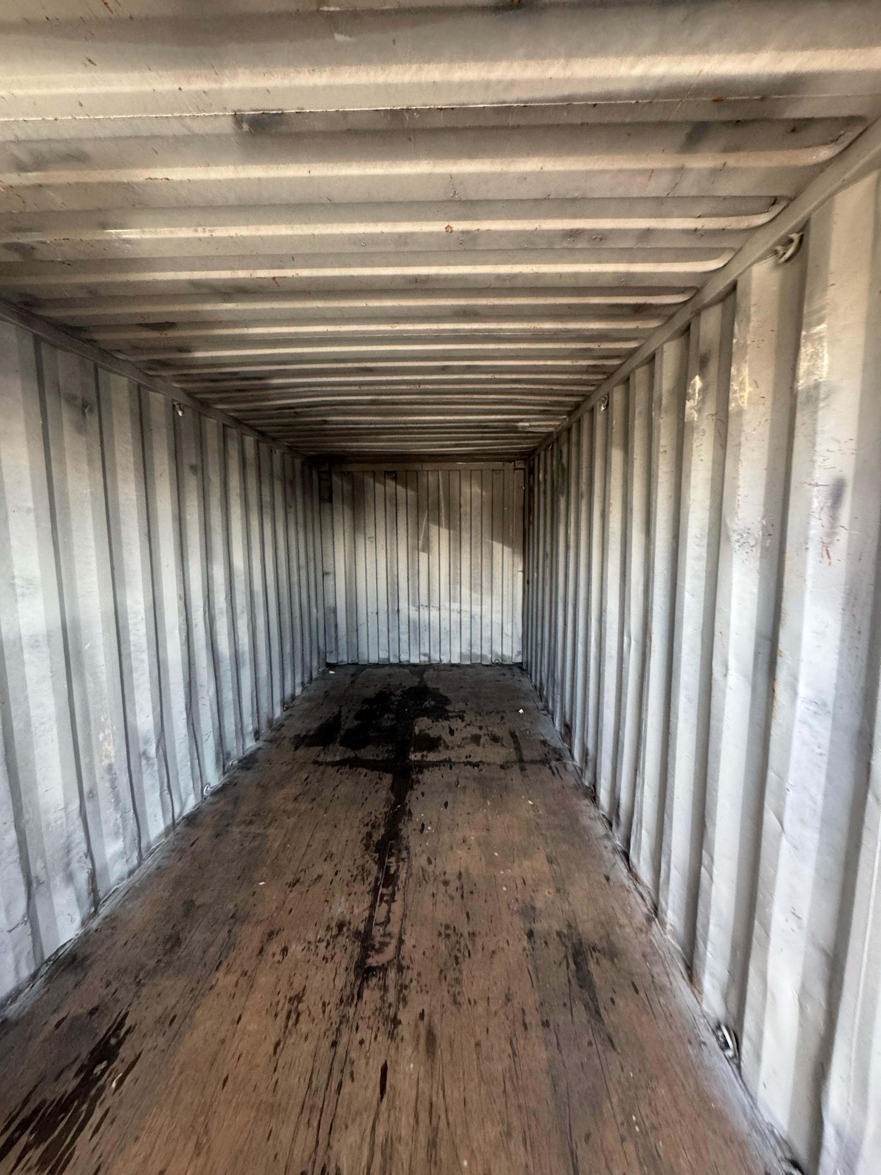 Морской контейнер XINU1150747