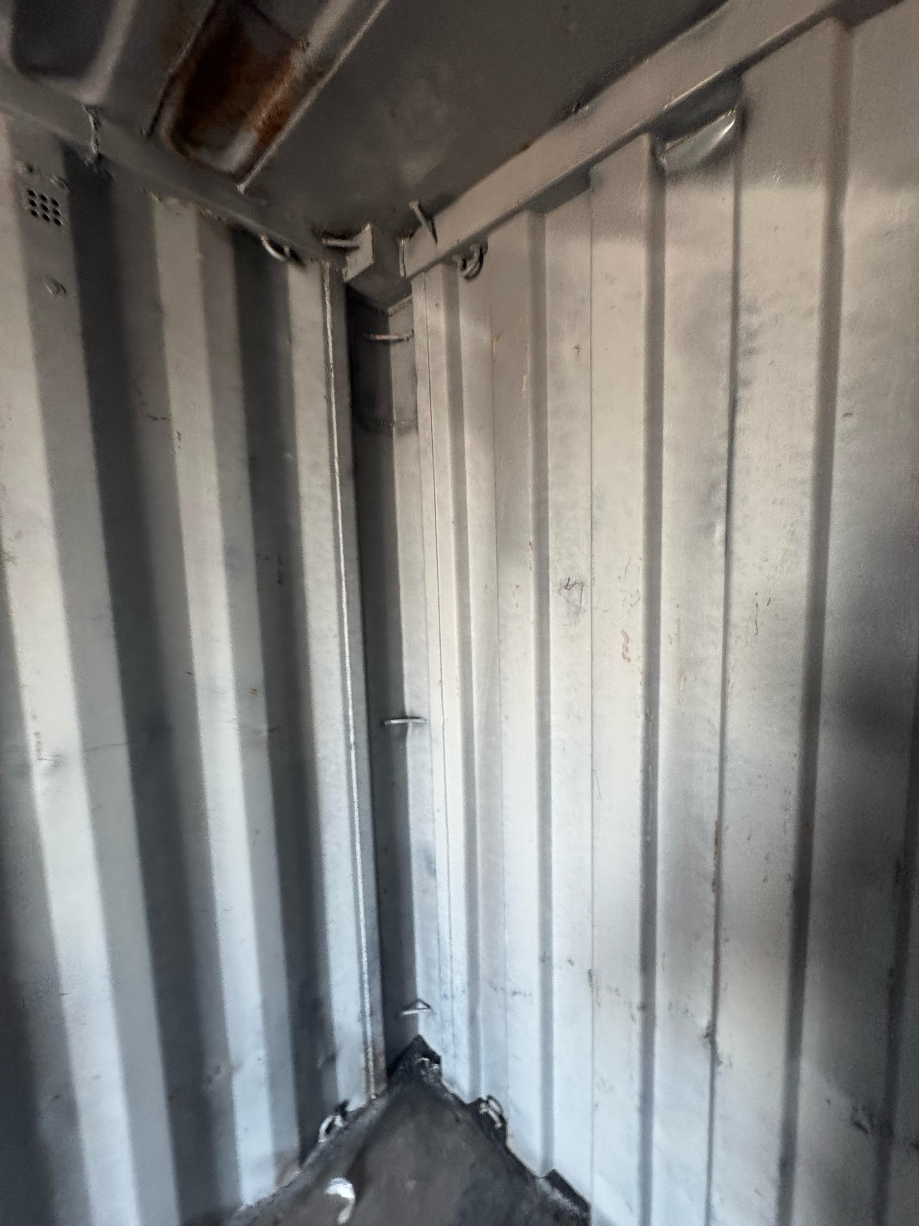 Морской контейнер XINU1150747