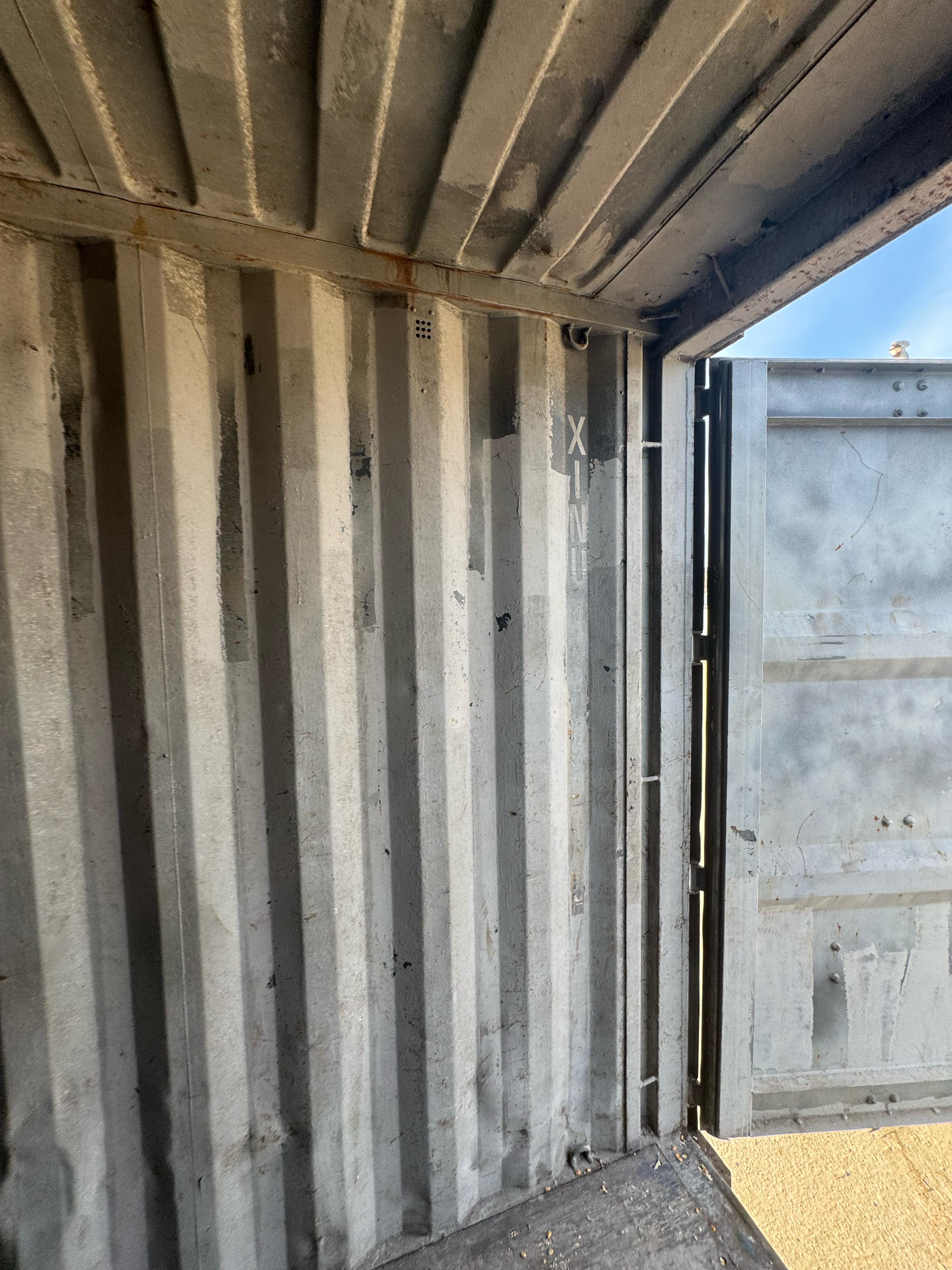 Морской контейнер XINU1305089