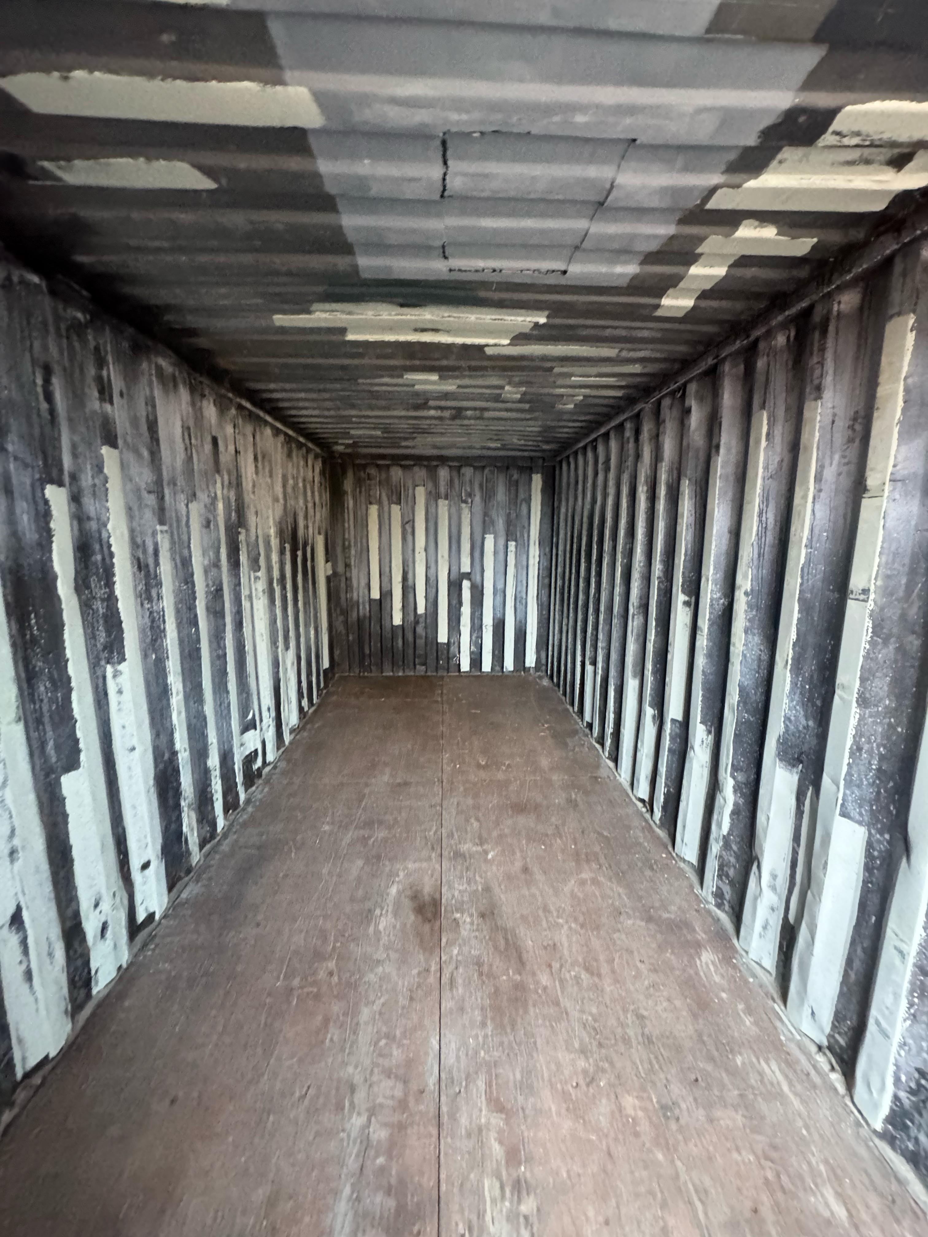 Морской контейнер XINU1351084