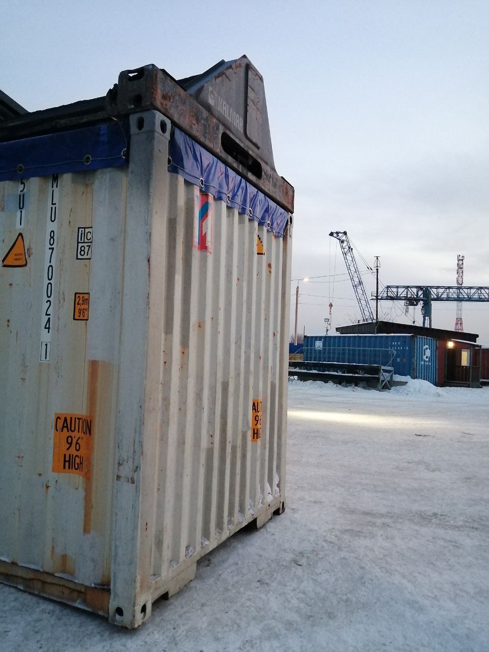 Морской контейнер YMLU8700241