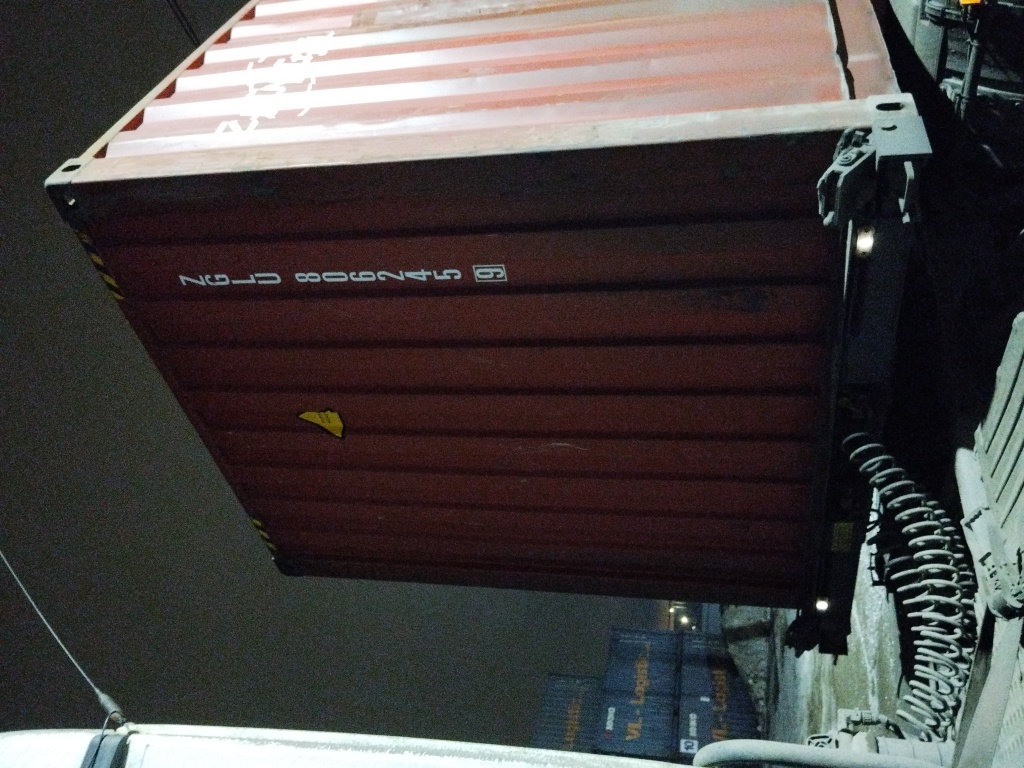 Морской контейнер ZGLU8062459