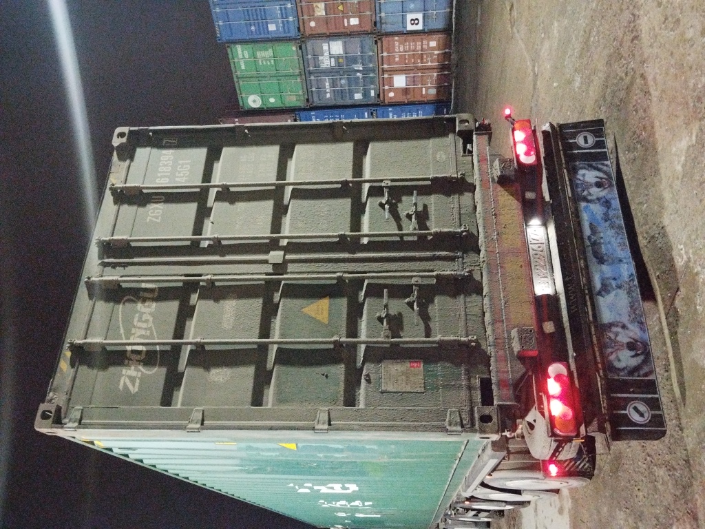 Морской контейнер ZGXU6183947