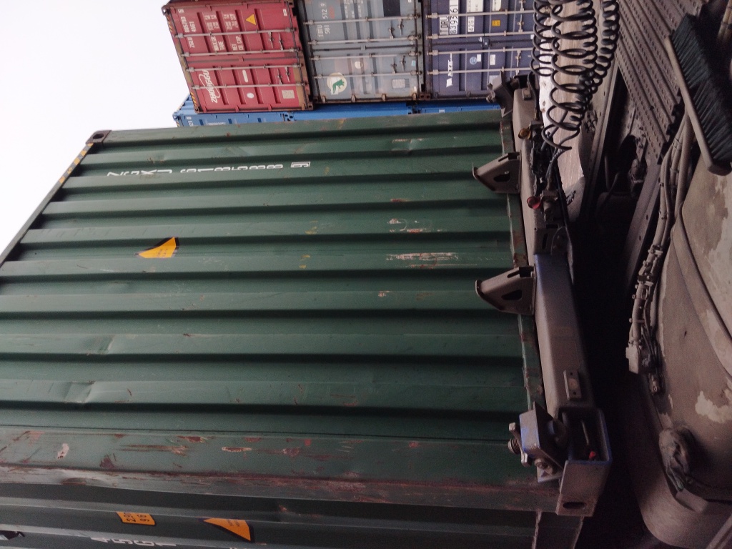 Морской контейнер ZGXU6185889