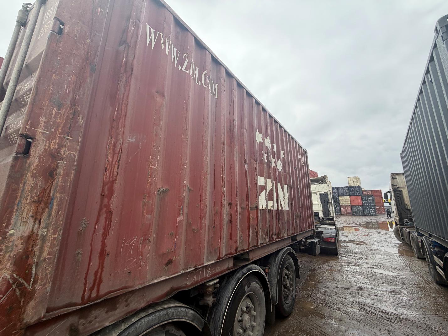 Морской контейнер ZIMU1001084