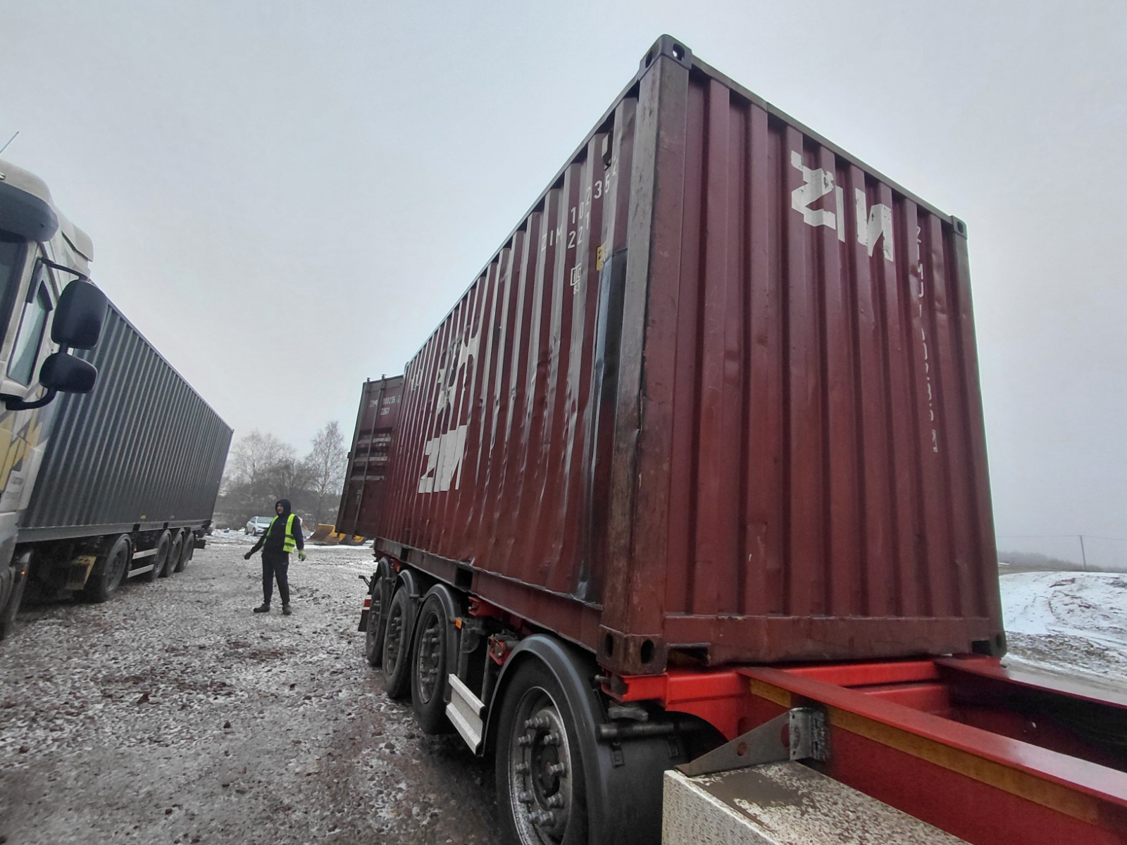 Морской контейнер ZIMU1002352