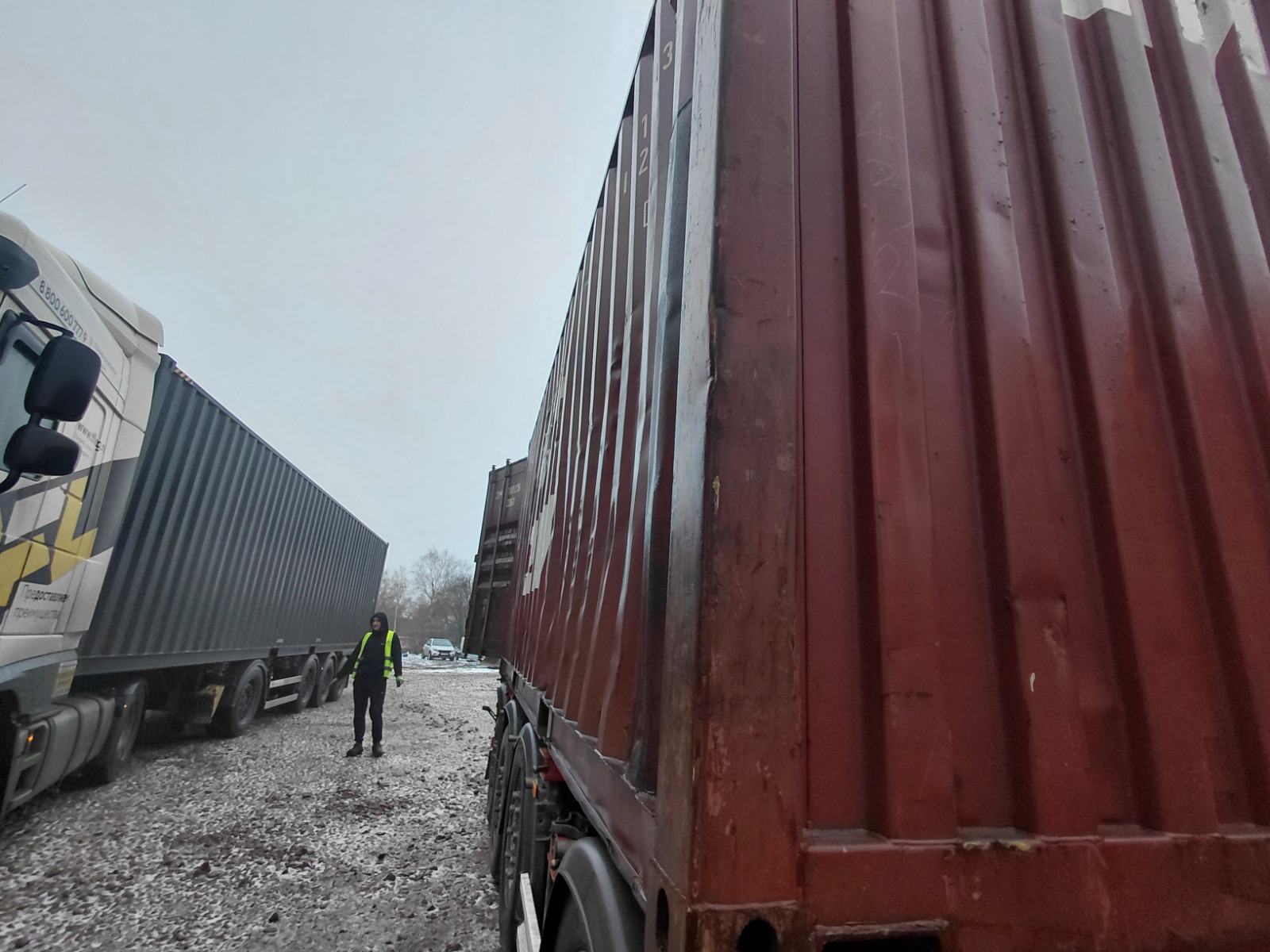 Морской контейнер ZIMU1002352