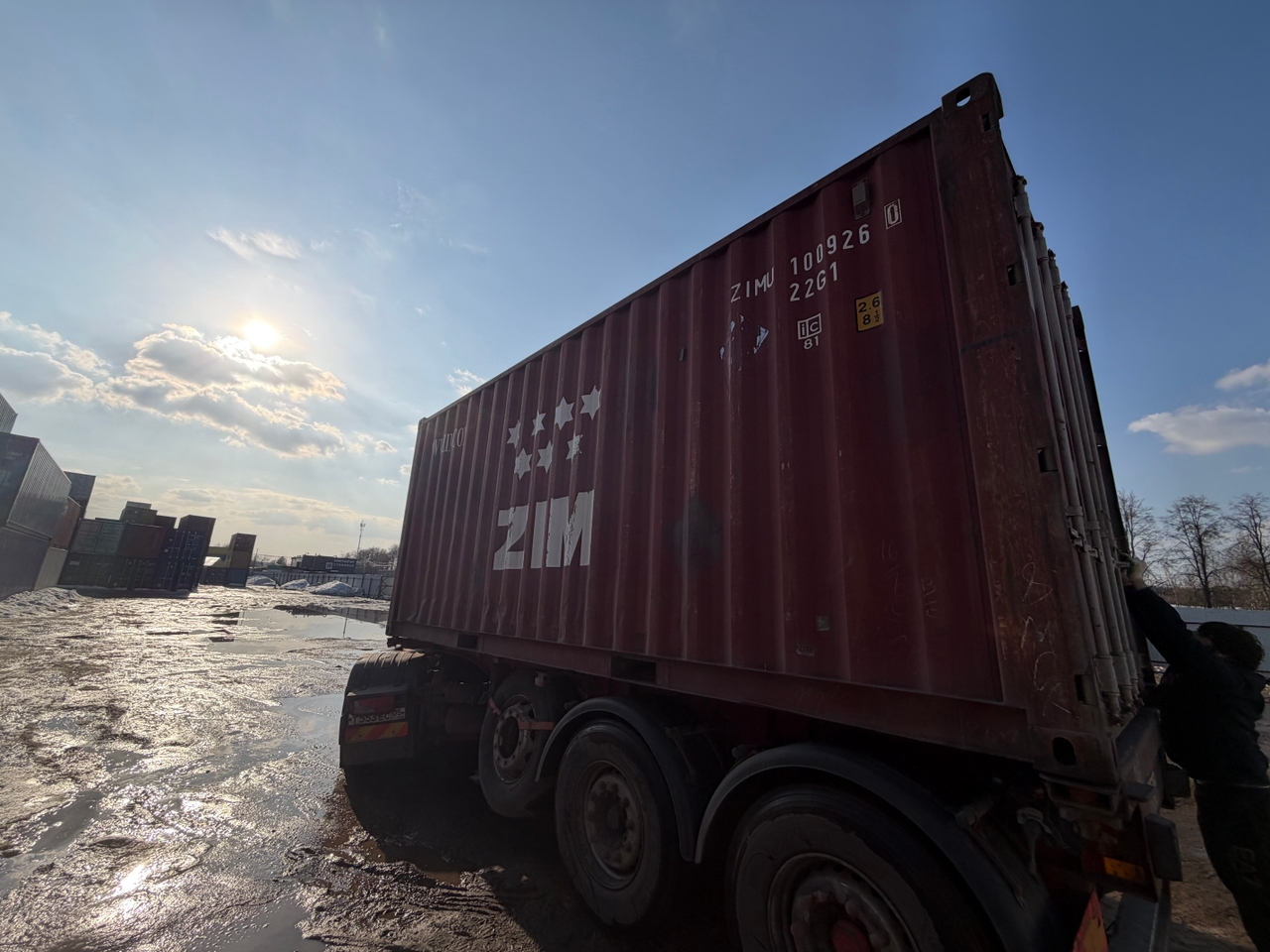 Морской контейнер ZIMU1009260